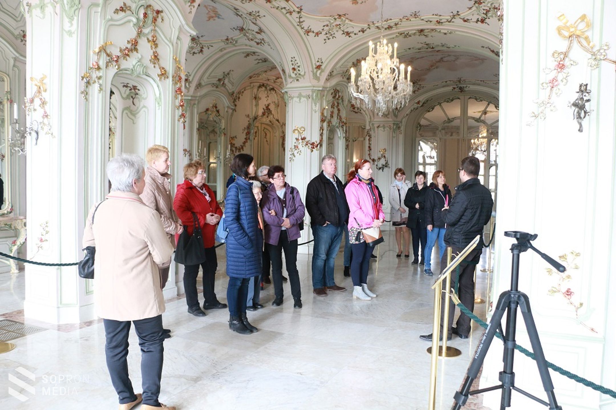 Különleges nőnap a fertődi Esterházy-kastélyban