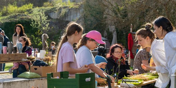 Itt szalad a nyulacska!