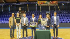 Városi köszöntés és jutalom a Sopron Basket számára