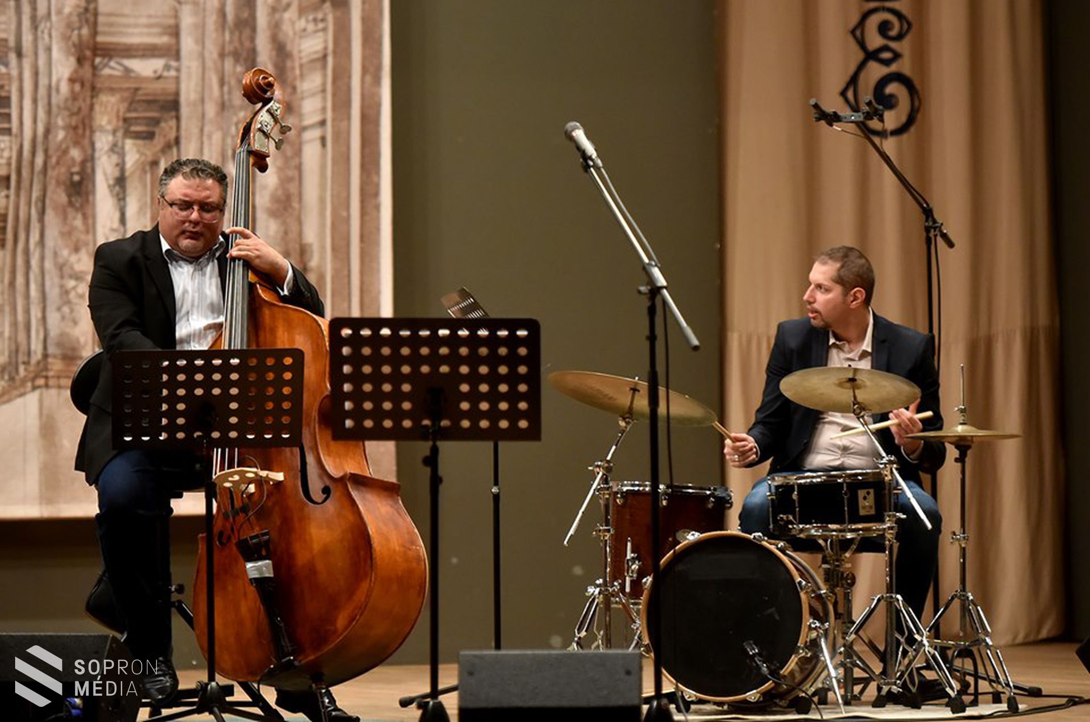 Zenetörténeti kalandozás jazz köntösben Eszterházán