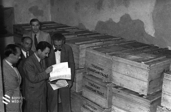 Az aranyvonatra tömérdek rabolt műkincset is felpakoltak 