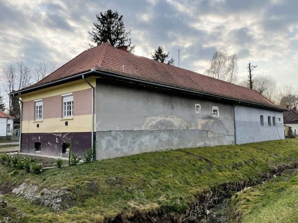 Esztergályhorváti szolgálati lakás felújítása kép