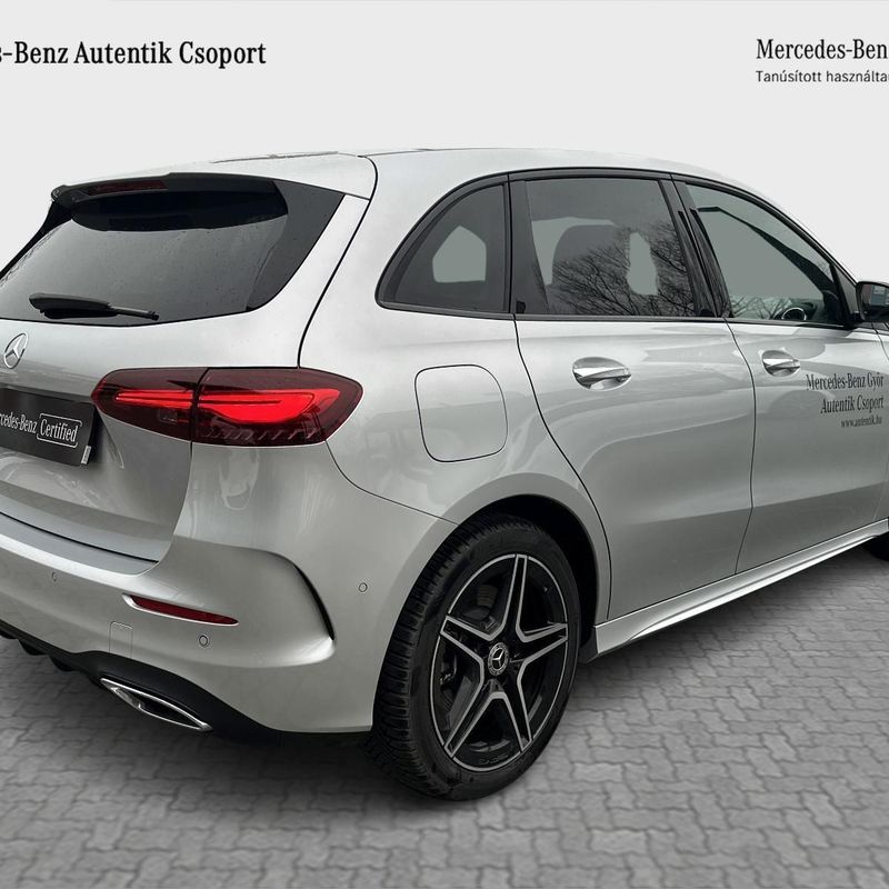 MERCEDES-BENZ