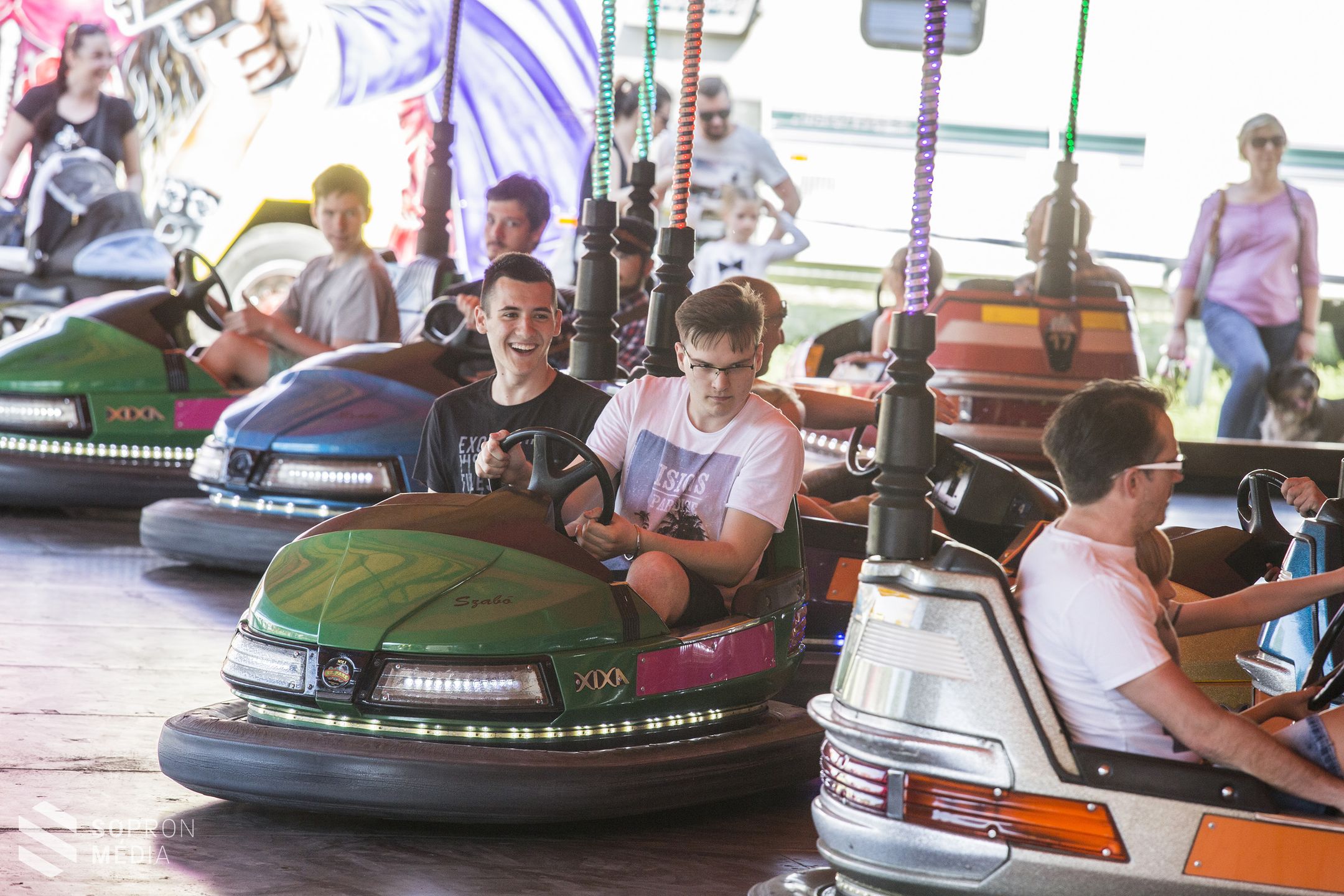 Napsütés és jókedv a Családi Majálison! (Képgaléria)