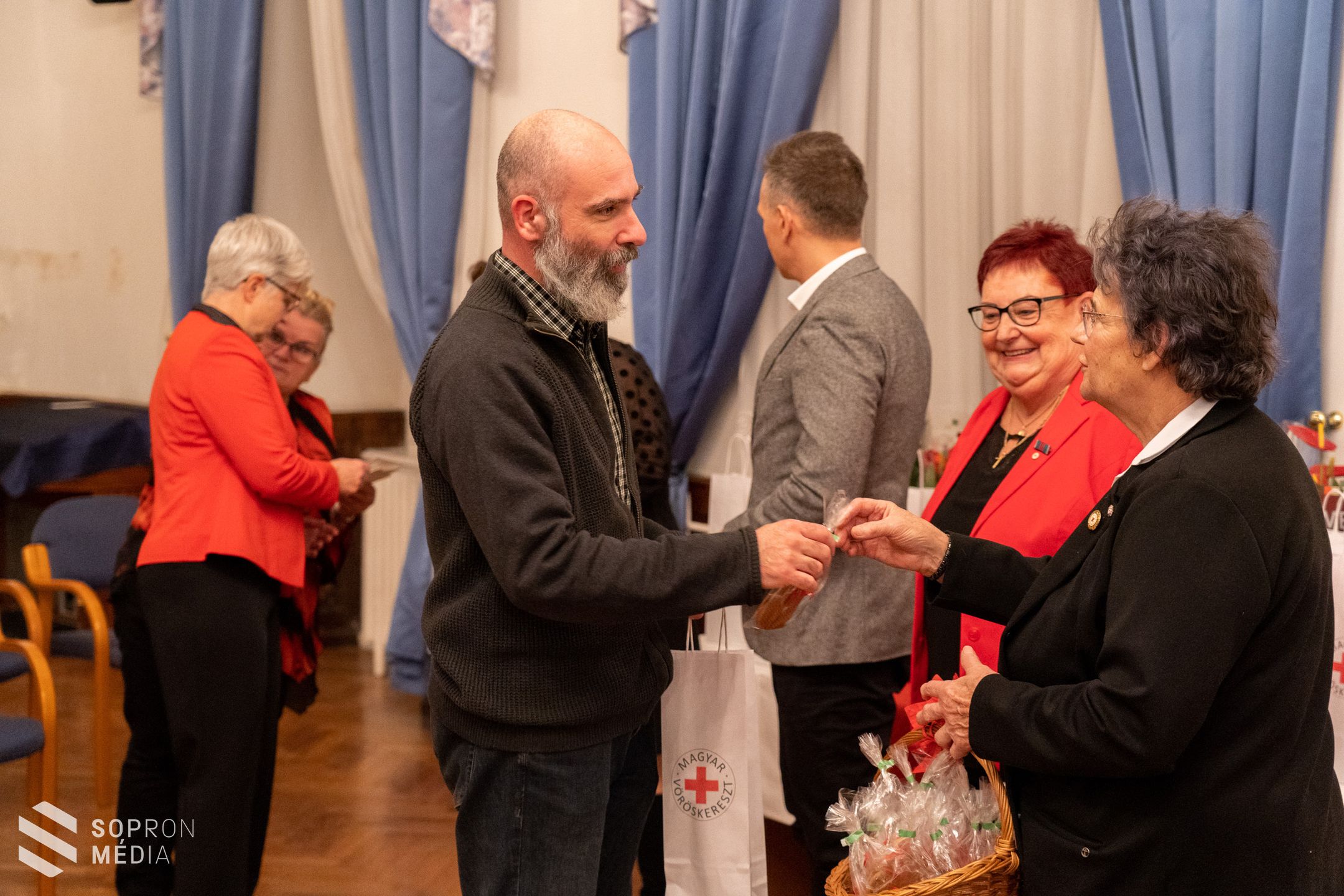 A sokszoros véradókat köszöntötték Sopronban