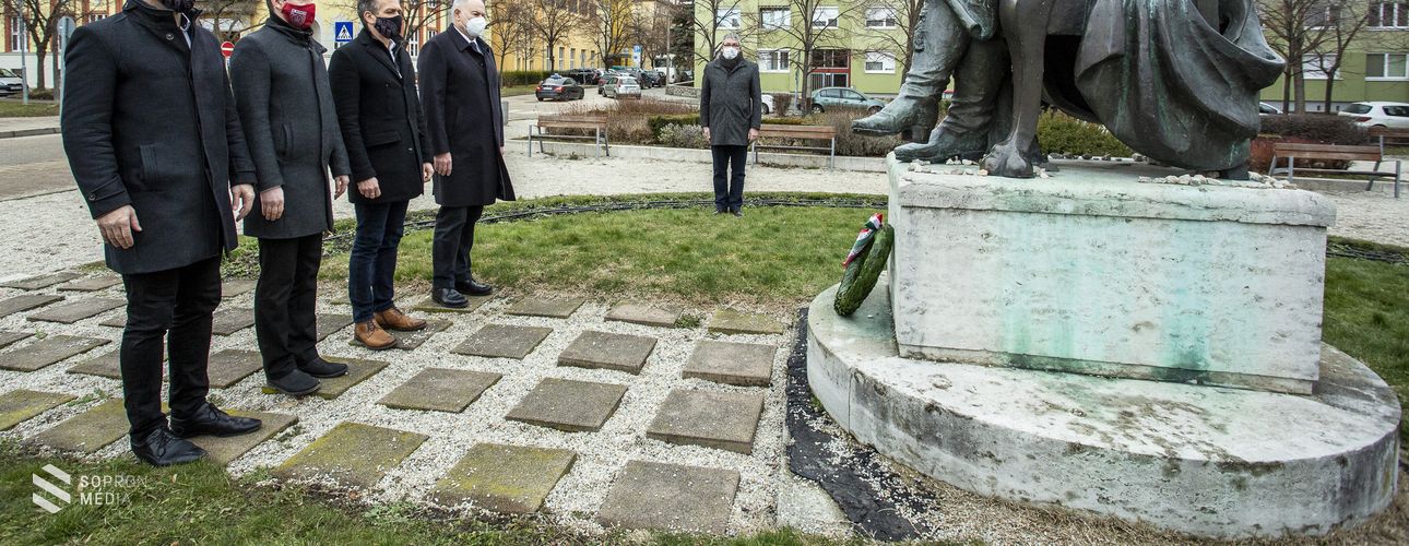 Csendes főhajtás a Magyar Kultúra Napján Sopronban