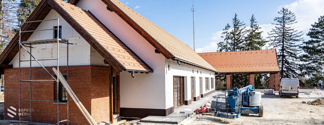 Épül az Erdő Háza Ökoturisztikai Látogatóközpont a Muckon!