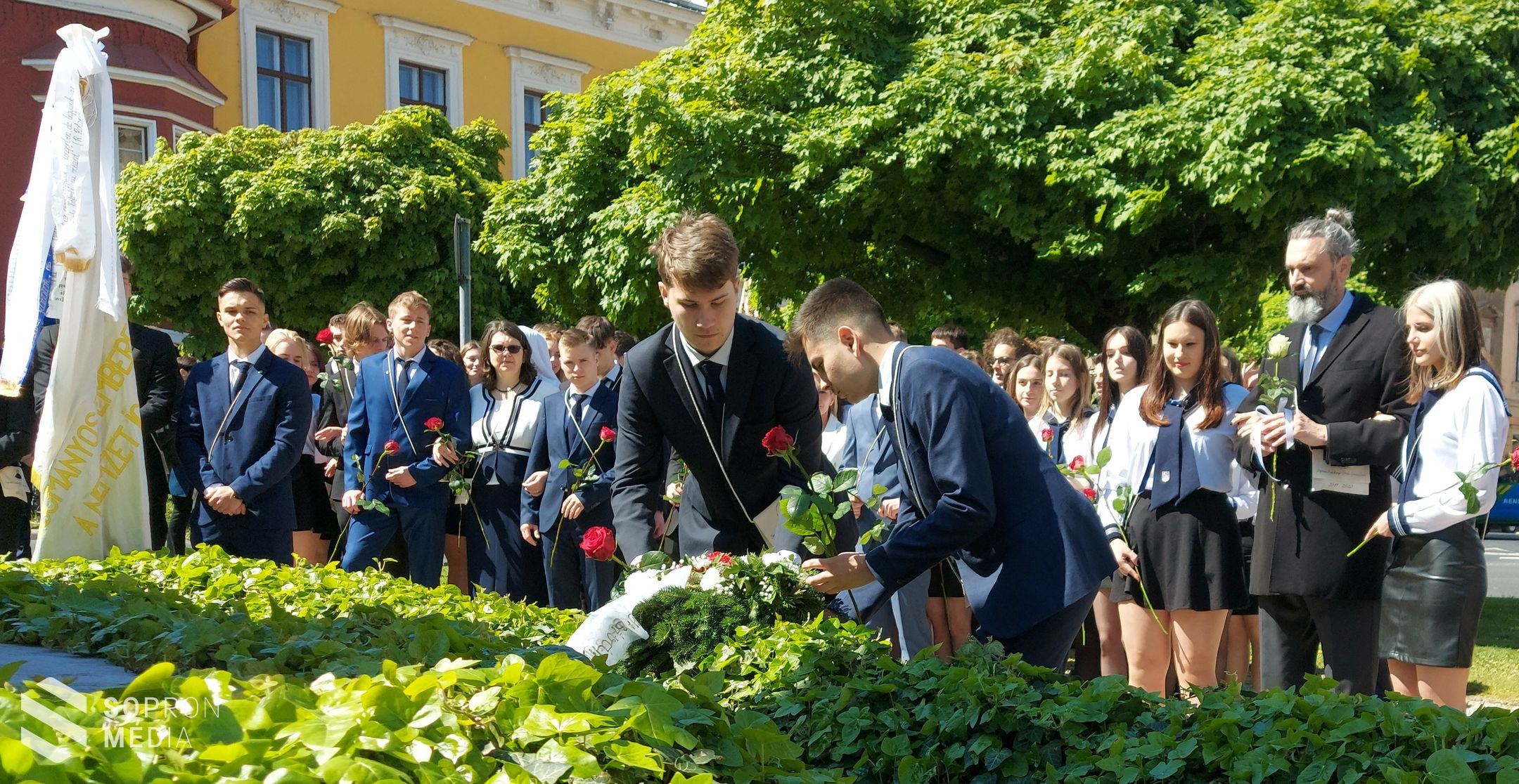 Elballagtak a soproni Széchenyi István Gimnázium diákjai