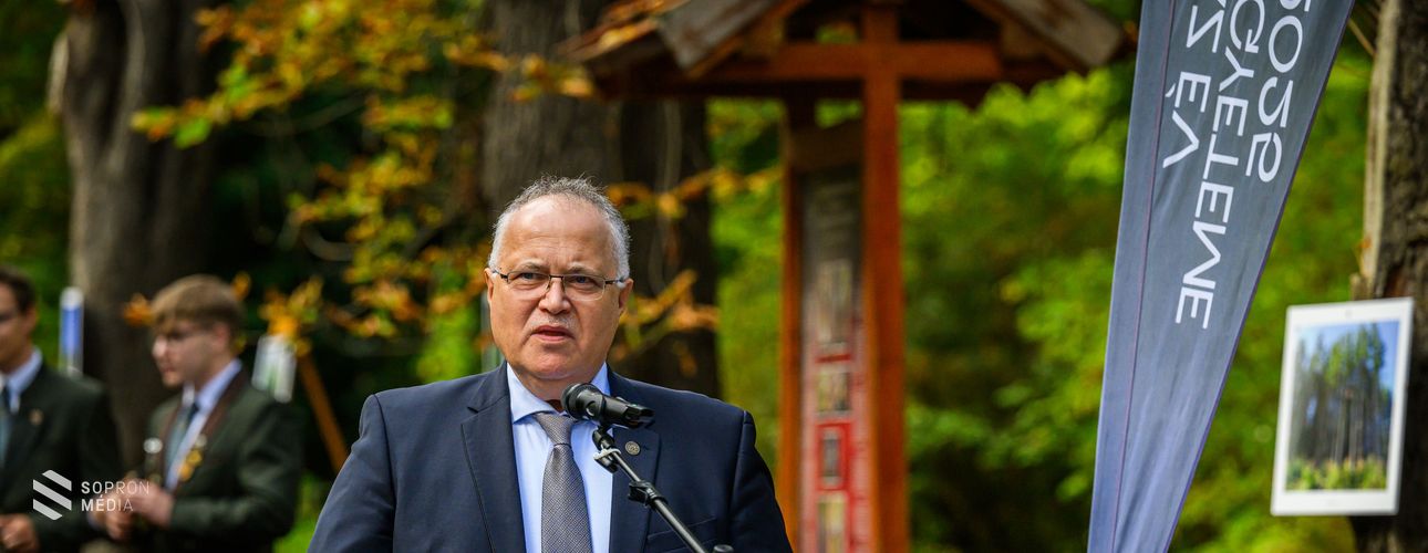 „Cseh Ősz” a Soproni Egyetemen: új korszak a magyar-cseh kulturális és tudományos együttműködésben