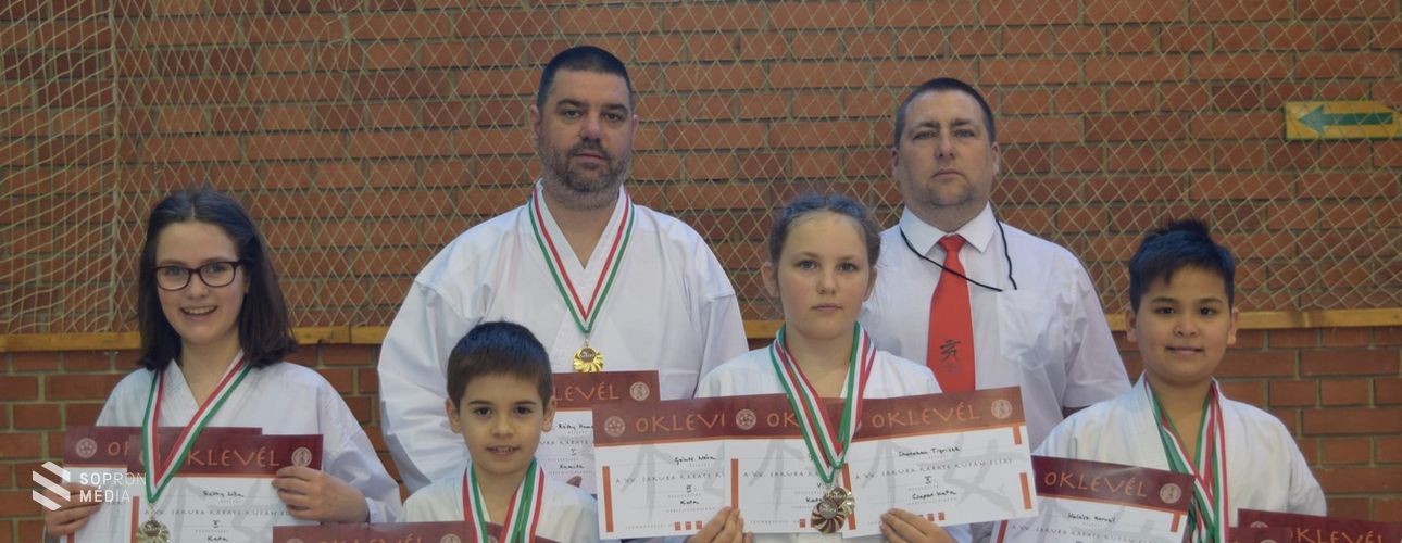 Soproni sikerek a szombathelyi karate kupán