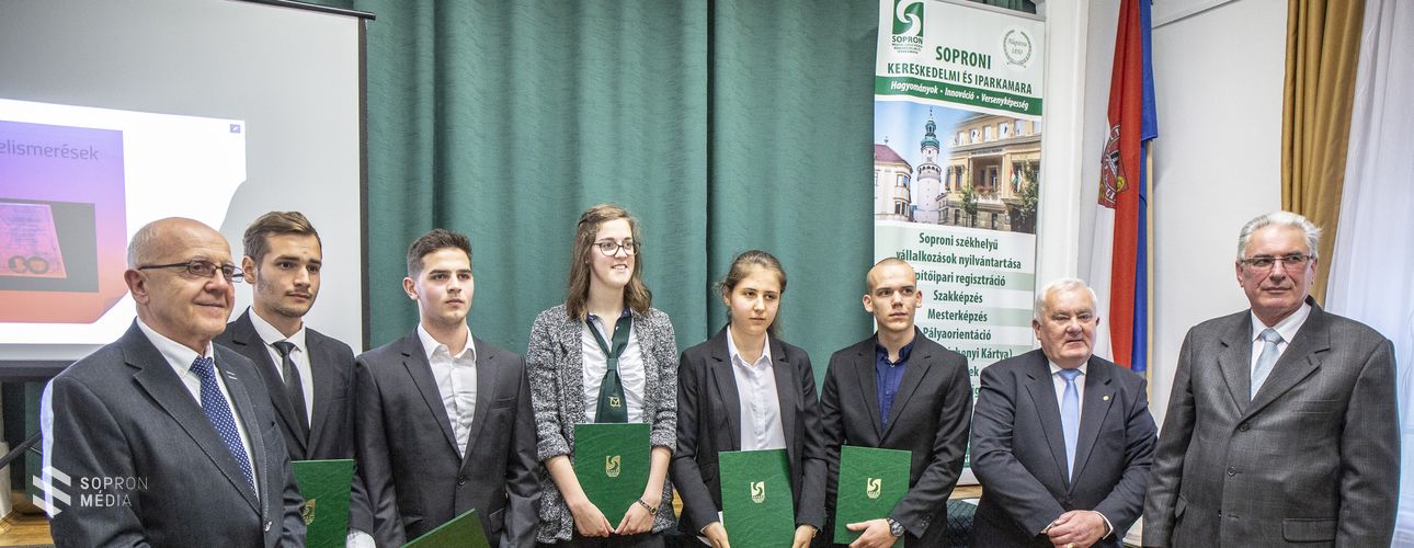 A Szakma Sztár Fesztivál soproni kiválóságait jutalmazták