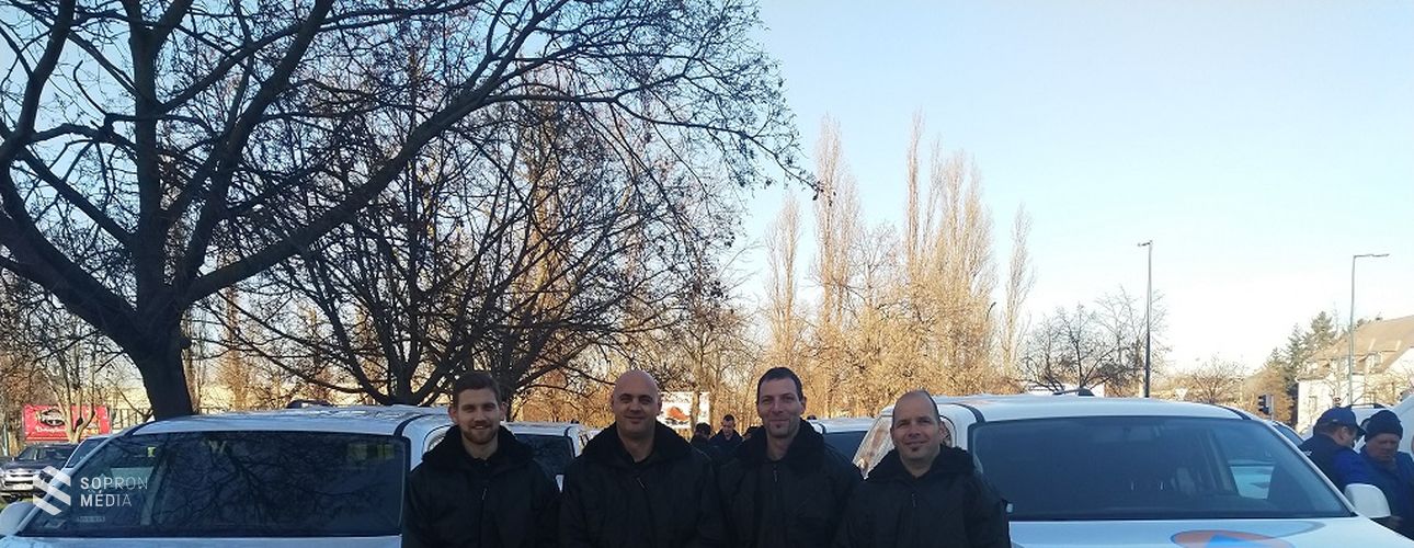 Új járművek a megye biztonságának szolgálatában