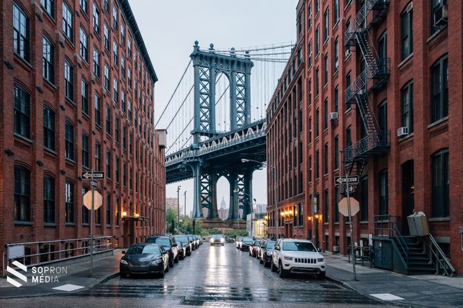 7. Manhattan híd