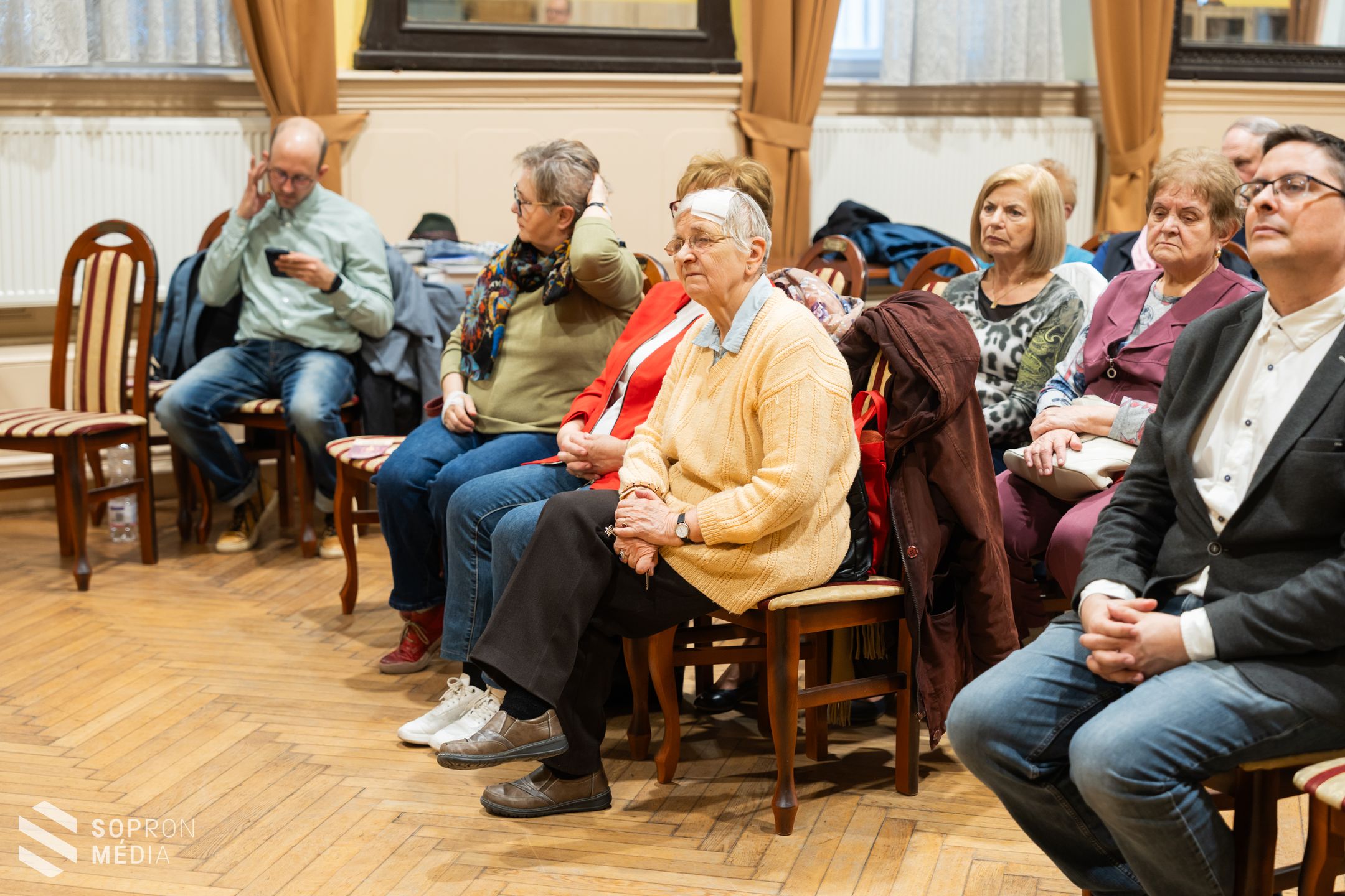 A honismeret napját ünnepelték a Pedagógusok Művelődési Házában