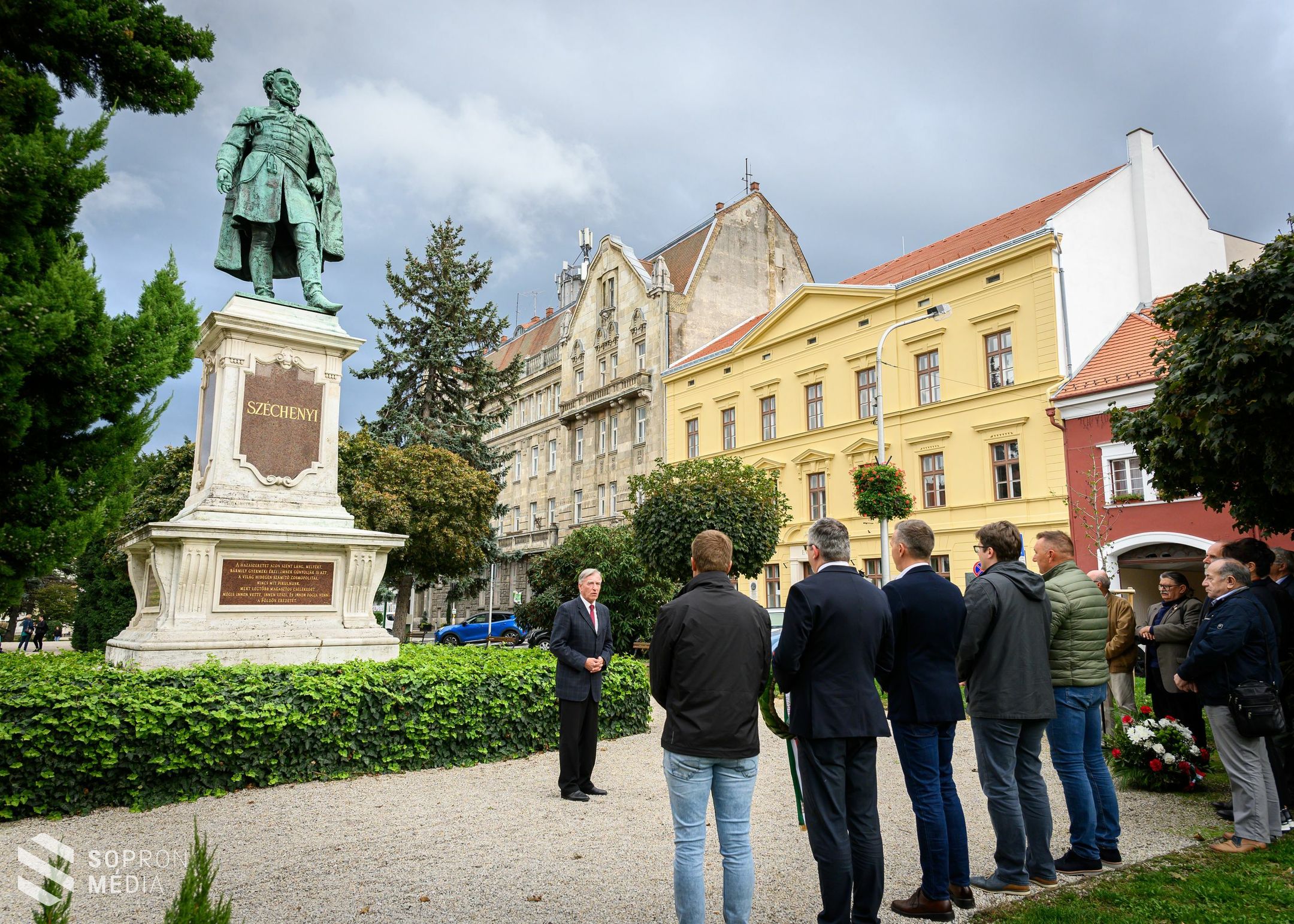 A „legnagyobb magyar” születésnapjára emlékeztek Sopronban