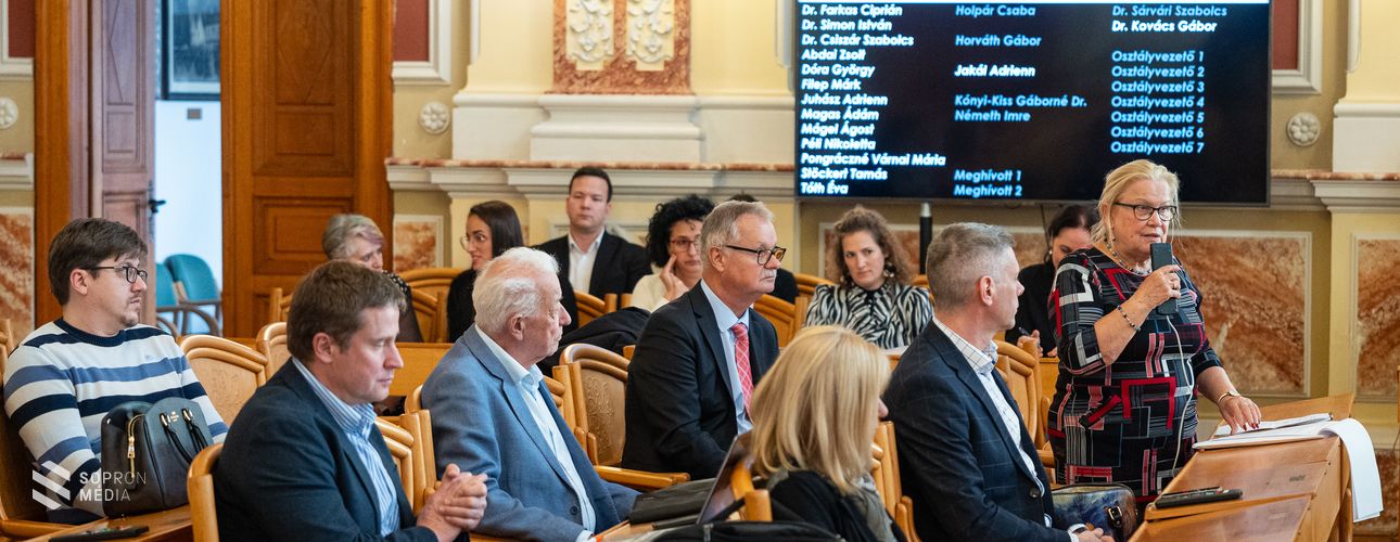 Rendkívüli közgyűlést tartottak szerdán Sopronban