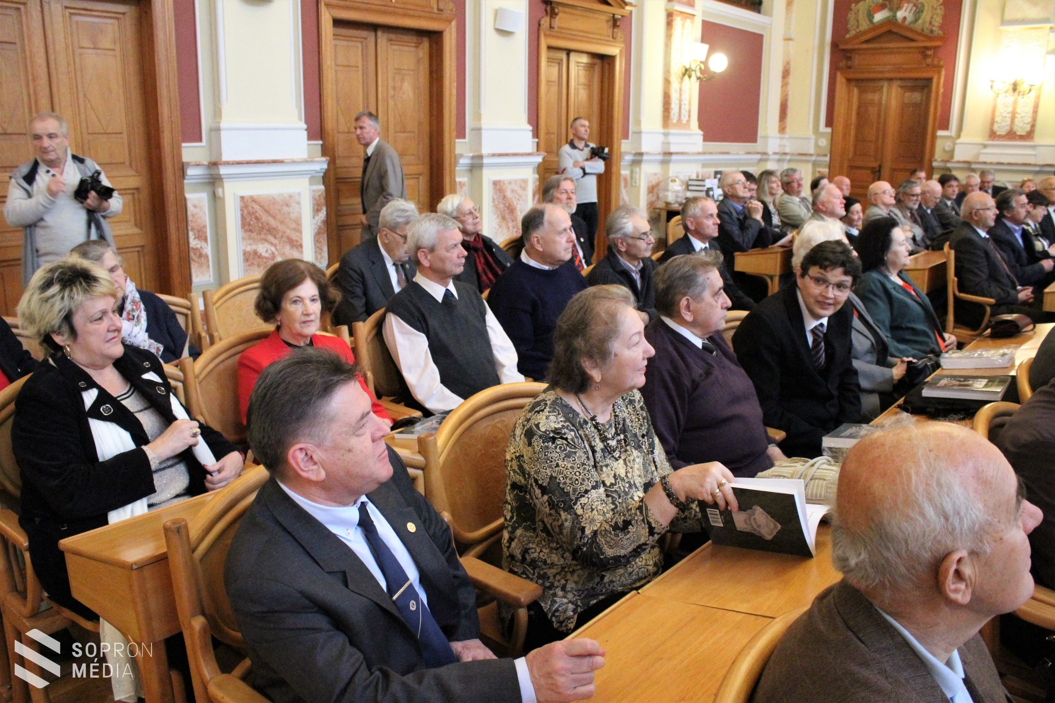 Könyvbemutató: Nemzeti Sírkert - Sopron