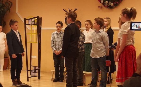 Adventi ünnepség 2015.