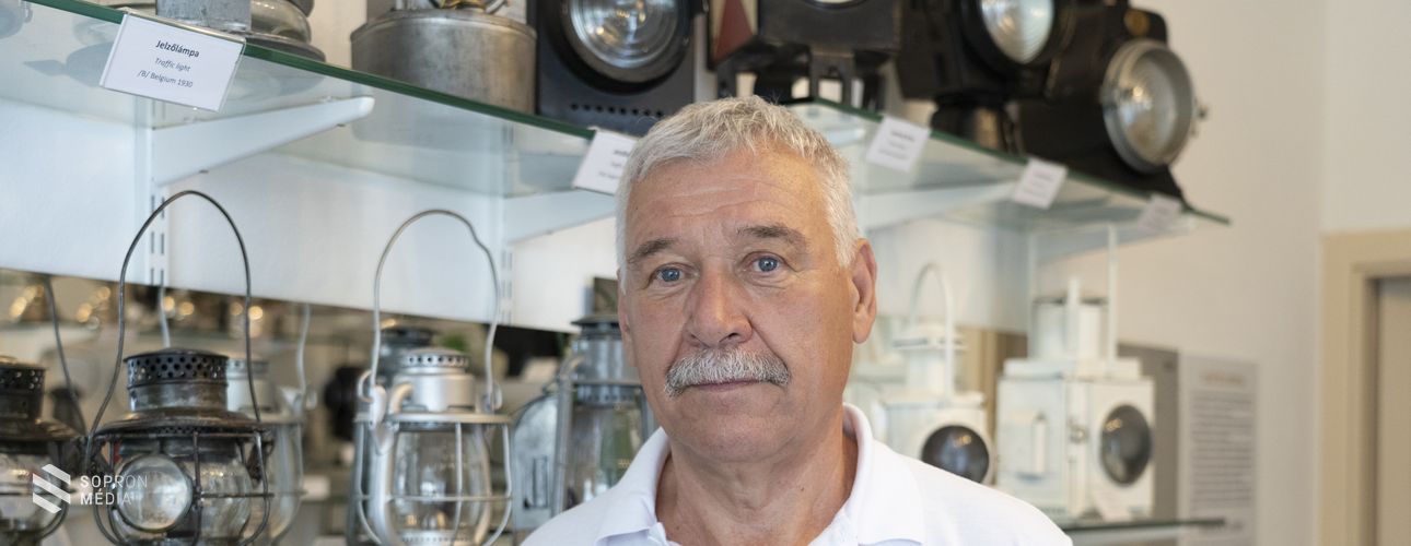 Vasúti Lámpa Galéria nyílt Sopron szívében