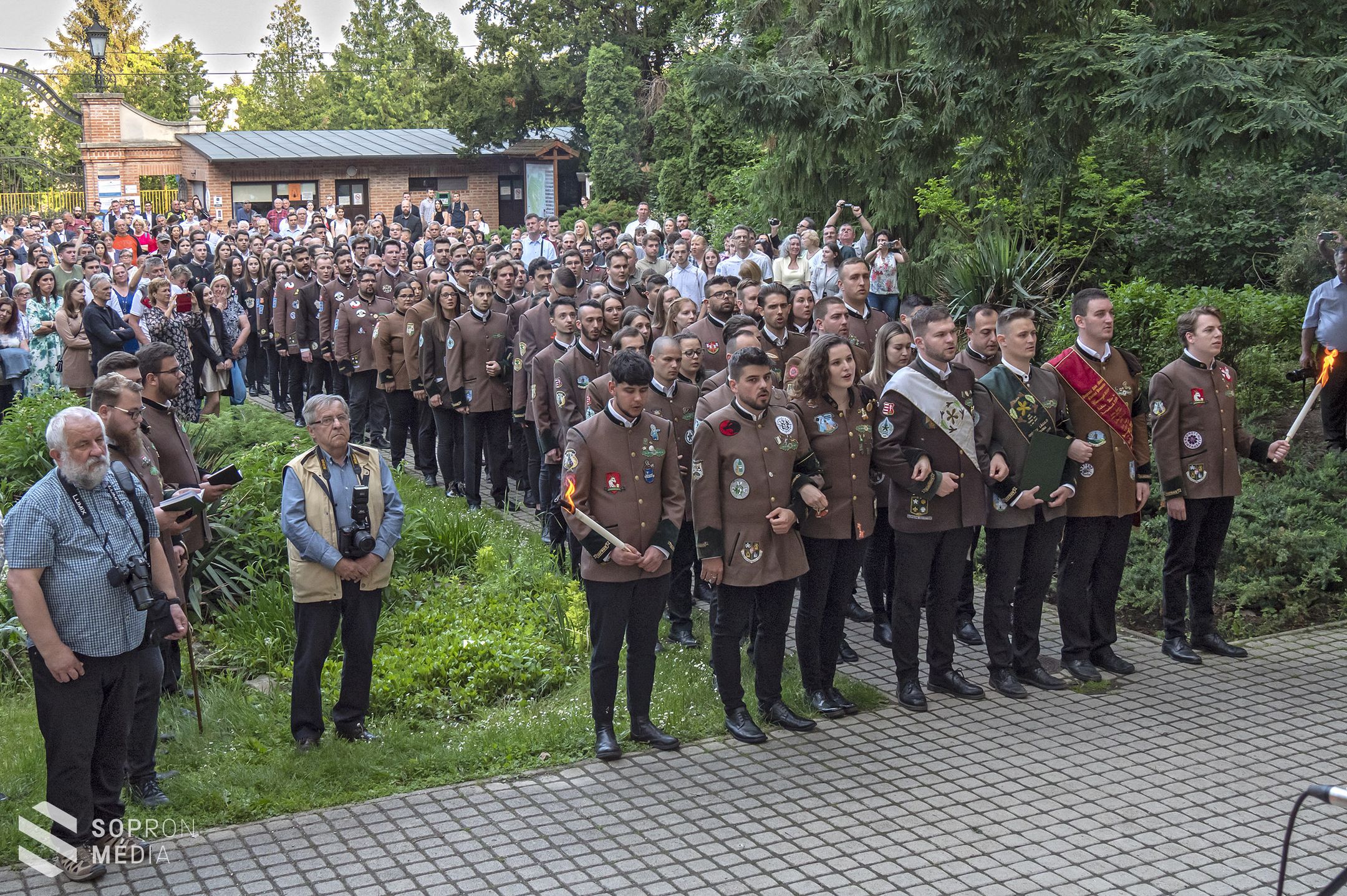 Elbúcsúztak a valétálók az egyetemtől és a várostól