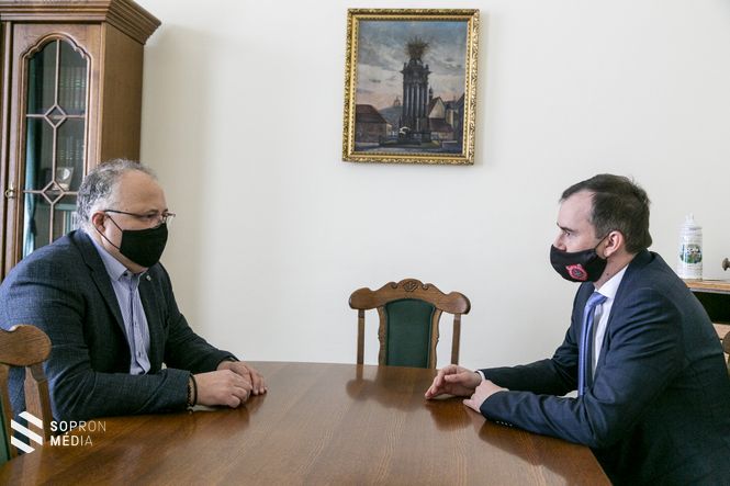 Prof. Dr. Fábián Attila és Barcza Attila egyeztetése
