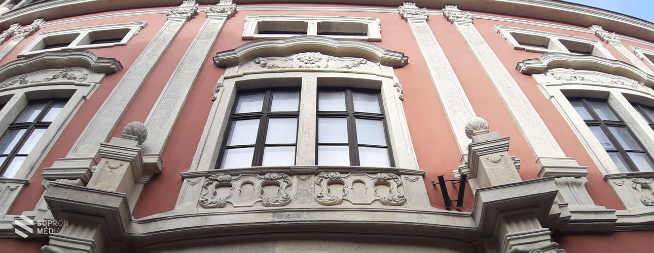 Egy gyönyörű hely, egy különleges év: a soproni Bezerédj-palota, ahol 1840-ben történelmet írtak