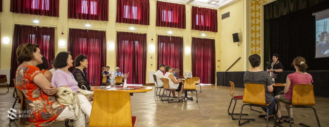 Színes nyári programkavalkád a GYIK-ban