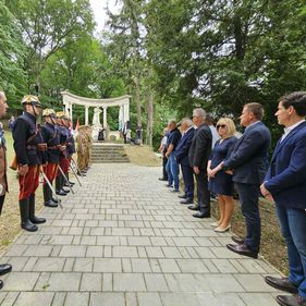 A hősök előtt tisztelegtek Bánfalván