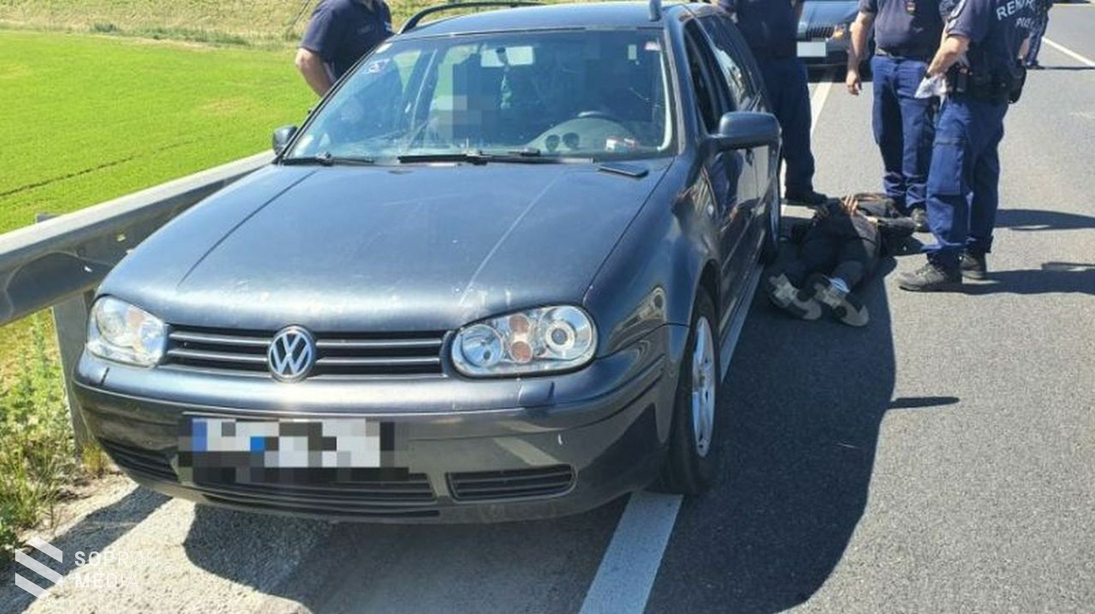 Nyolc migránst akart Ausztriába csempészni a román férfi