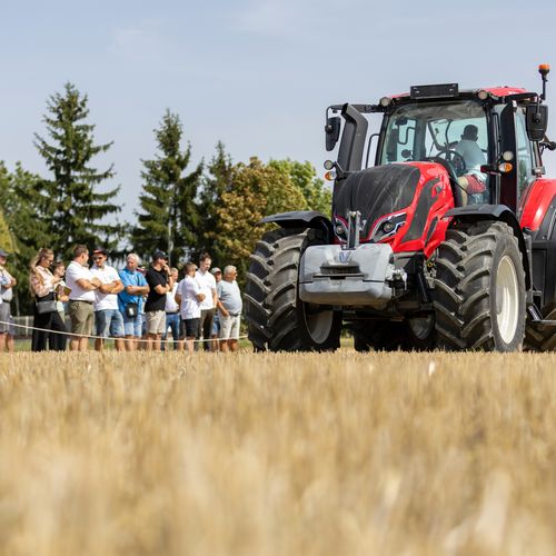 "A lét a tét" - Szántóföldi technológiai bemutató 2026. 08. 28., Halászi