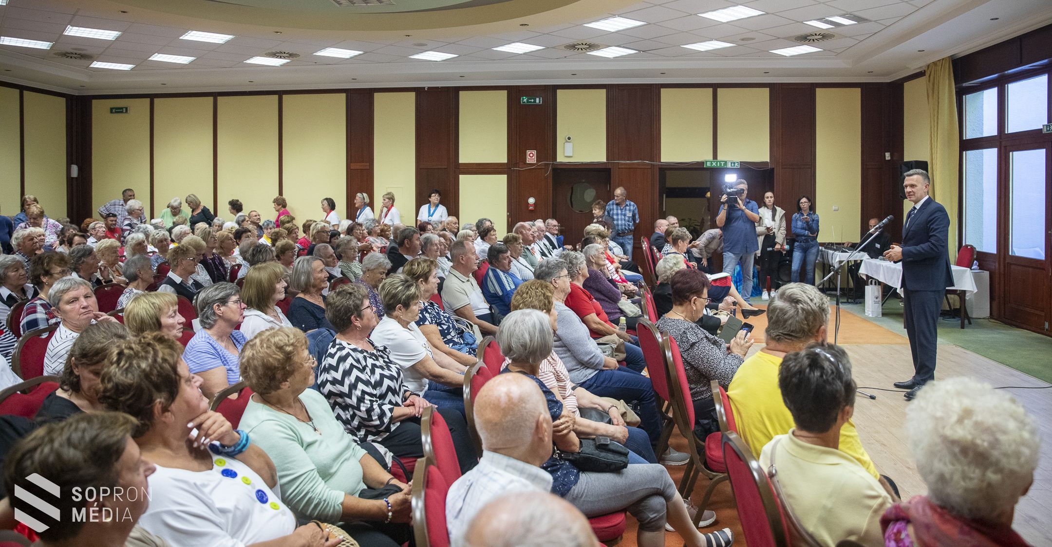 Töltsd aktívan az éveidet! - Nyugdíjasok kulturális fesztiválja Sopronban
