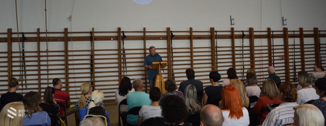 Prevenciós előadás szülőknek