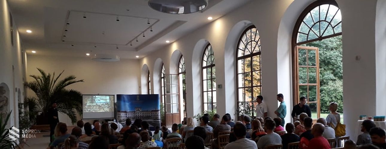 Denevérek éjszakája a fertődi Esterházy-kastélyban