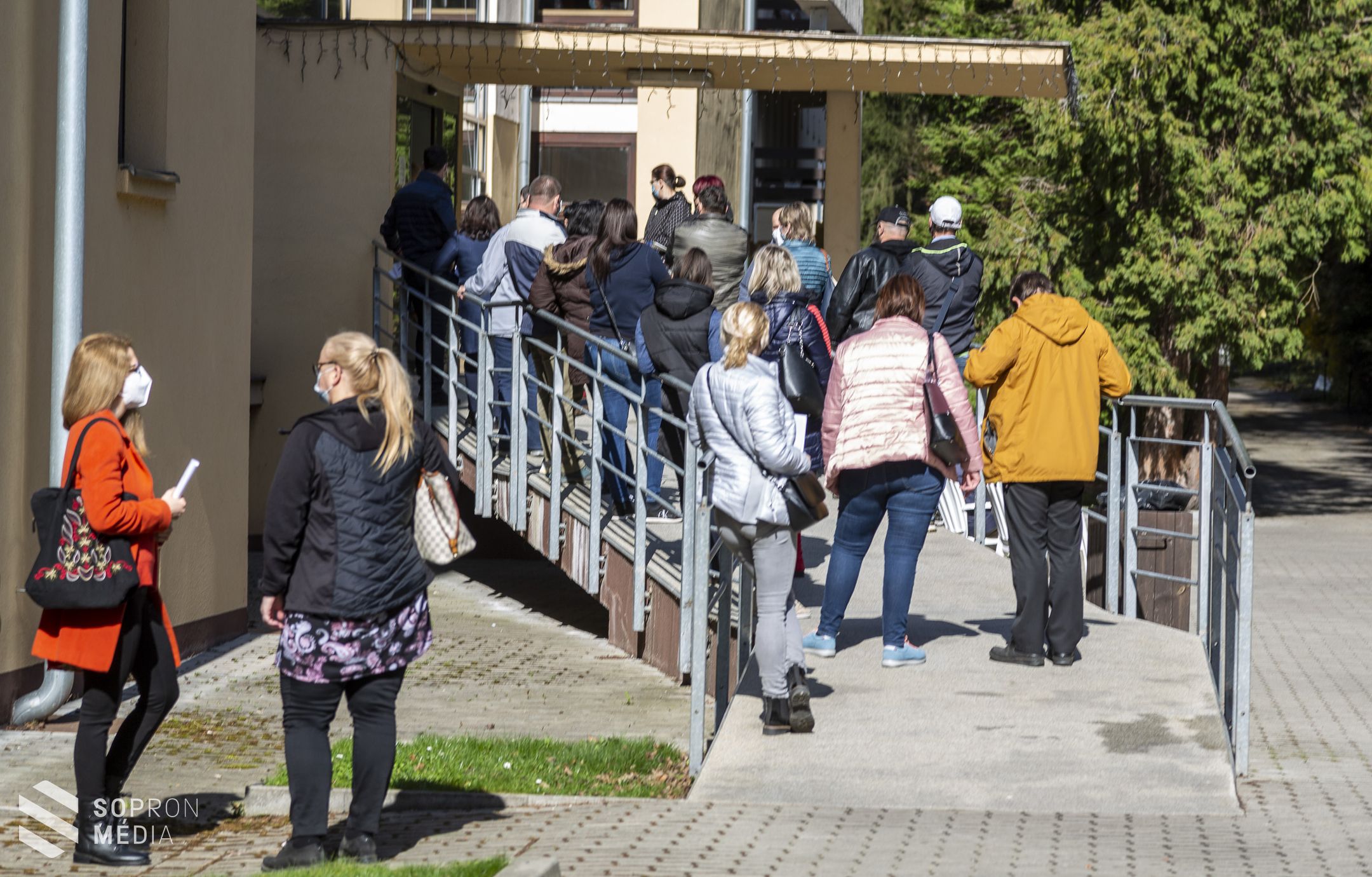Köszönet azoknak, akik húsvéthétfőn is a járvány elleni védekezést segítik