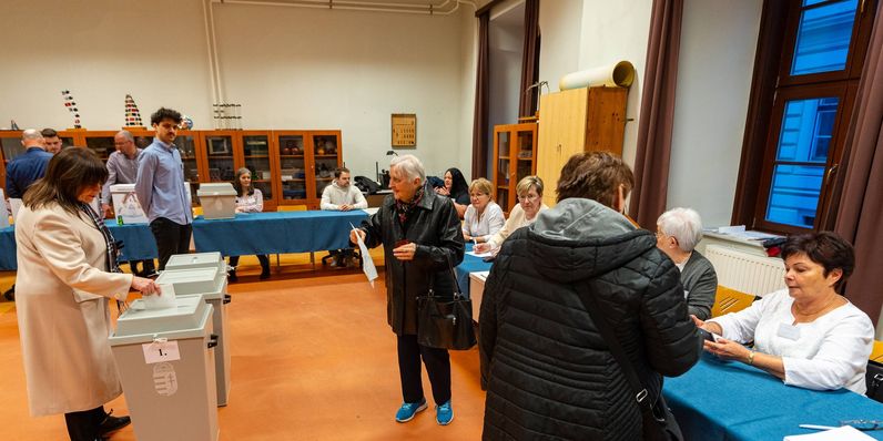 Részvételi rekorddal zárult a 2026-os országgyűlési választás - Cikkünk folyamatosan frissül