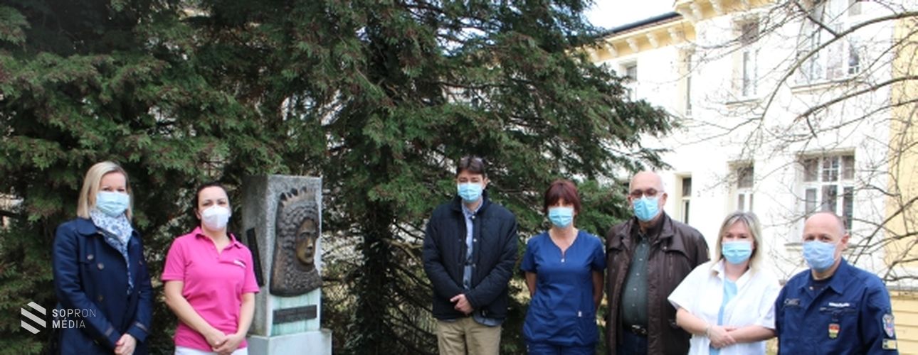 Nárciszültetéssel hívták fel a figyelmet az elesett betegek támogatására