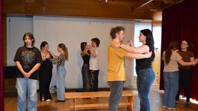 Deviszont - generációja problémáiról írt és rendezett színdarabot a Berzsenyi Dániel Evangélikus Gimnázium diákja