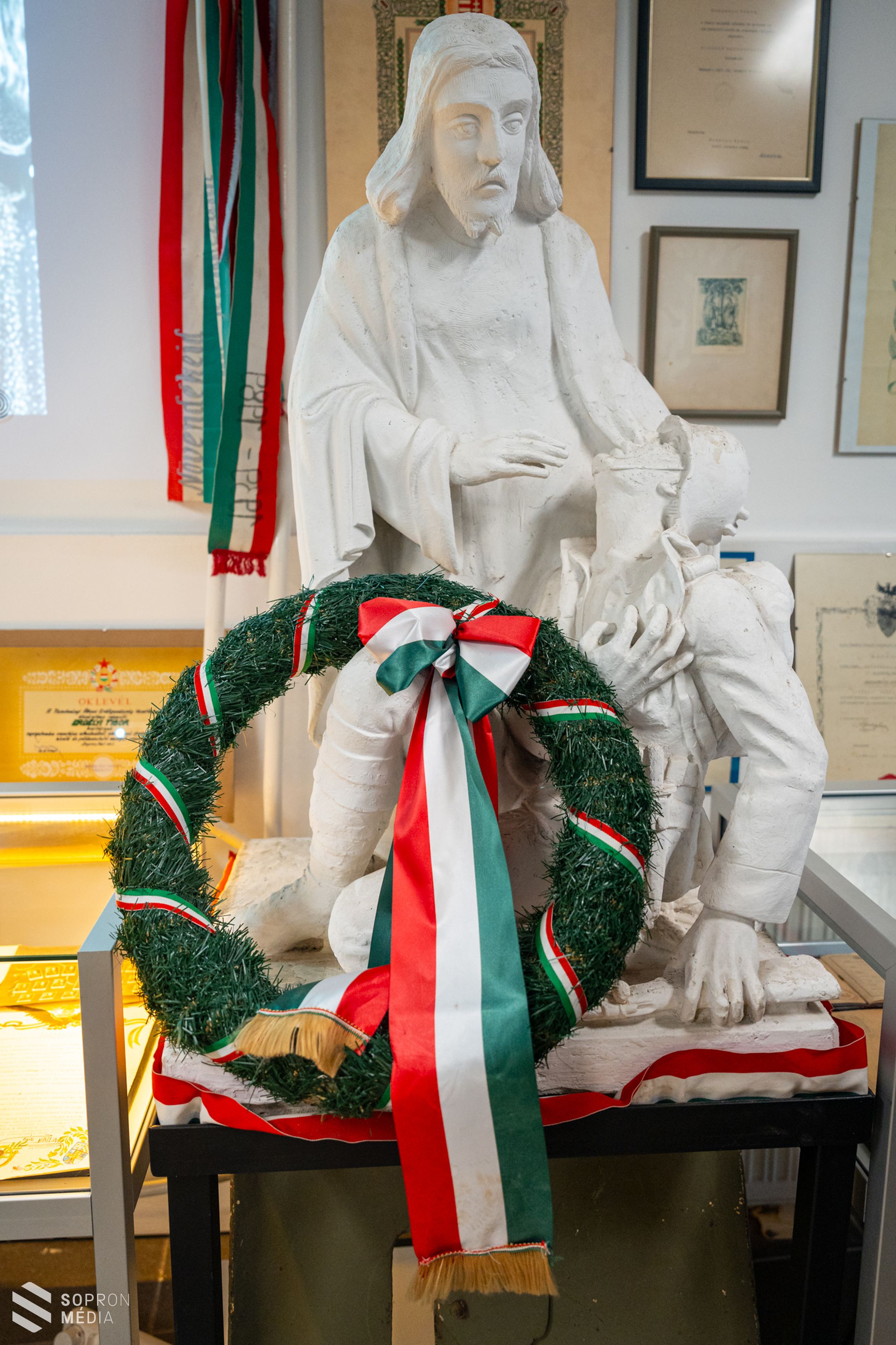 Kiállítás nyílt Hirschler Rezső emlékére