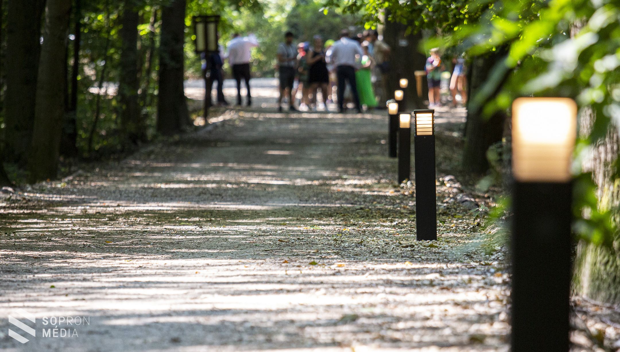 Új lámpákat helyeztek el az Ojtozi sétányon