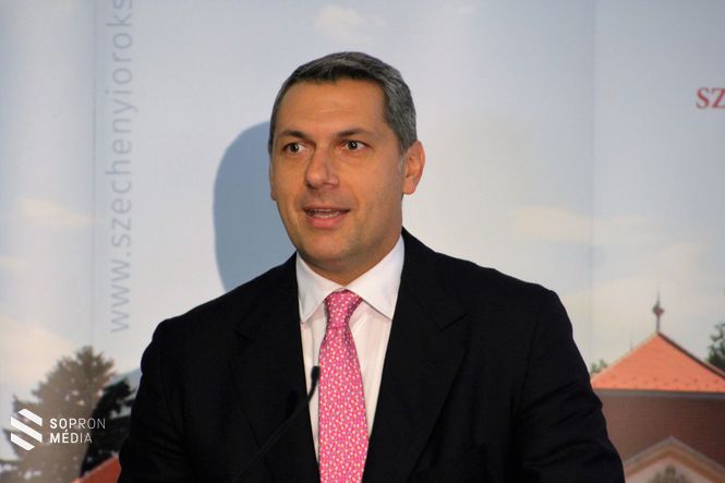 Lázár János, Miniszterelnökséget vezető miniszter