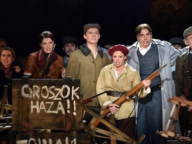 Bemutató az Arénában: Lady Budapest