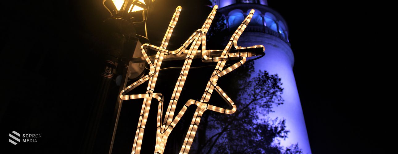 Népszavazás lehet december 24-e munkaszüneti nappá nyilvánításáról