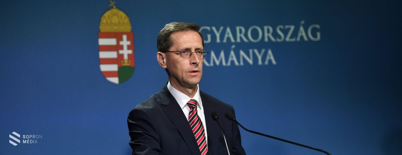 Varga Mihály: a munkahelyek megtartása és a gazdaság újraindítása az elsődleges