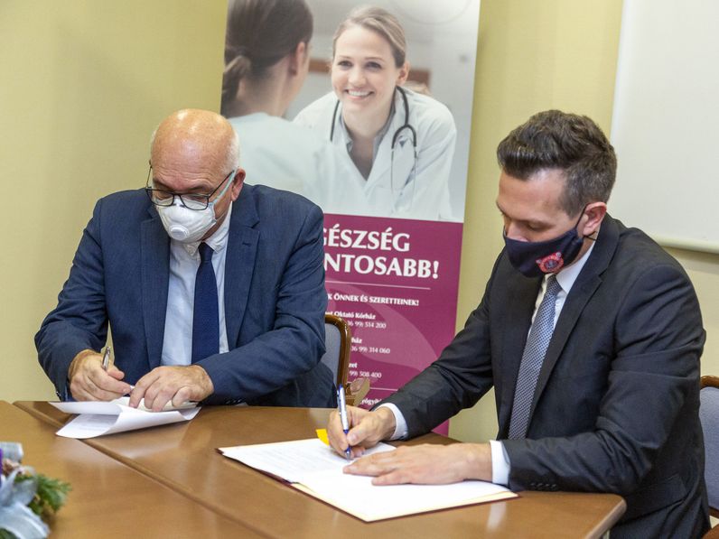 Harminc millió forinttal támogatja az önkormányzat a Soproni Gyógyközpontot 