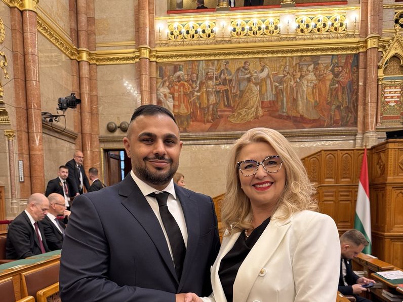 Az áprilisban megválasztott képviselők ünnepélyes eskütételével megalakult az Országgyűlés szombaton.