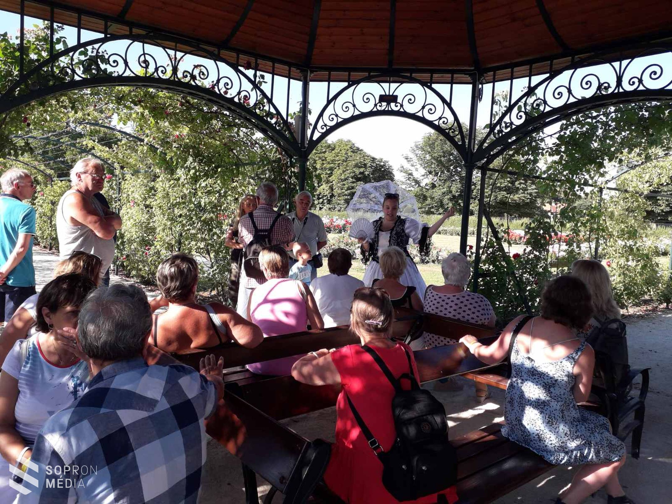 Múzeumok Éjszakája: Barokk-rokokó életérzés a fertődi Esterházy-kastélyban