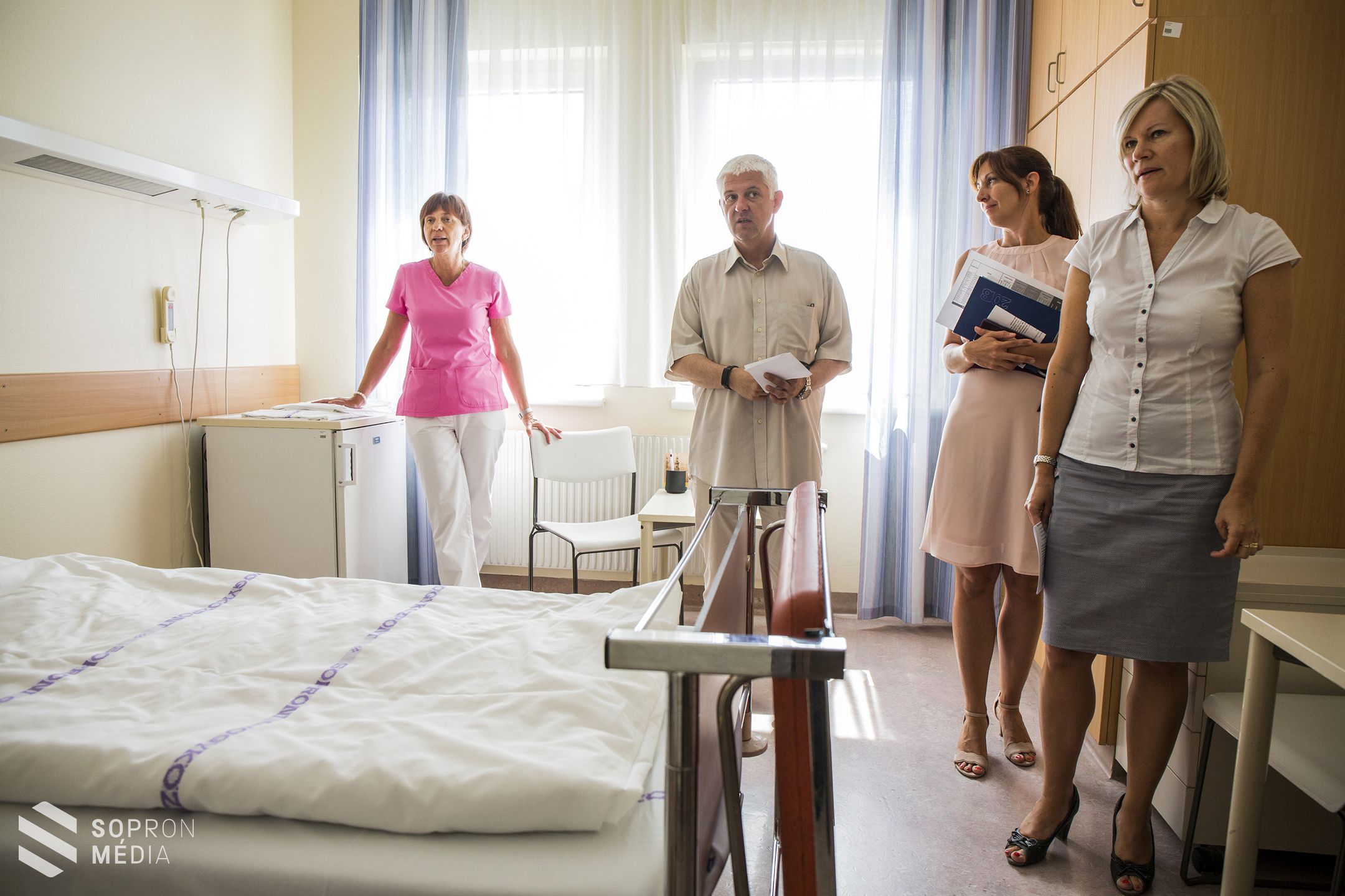 Fejlesztés – Új, minőségi ágynemű kerül minden betegágyra a Soproni Gyógyközpontban