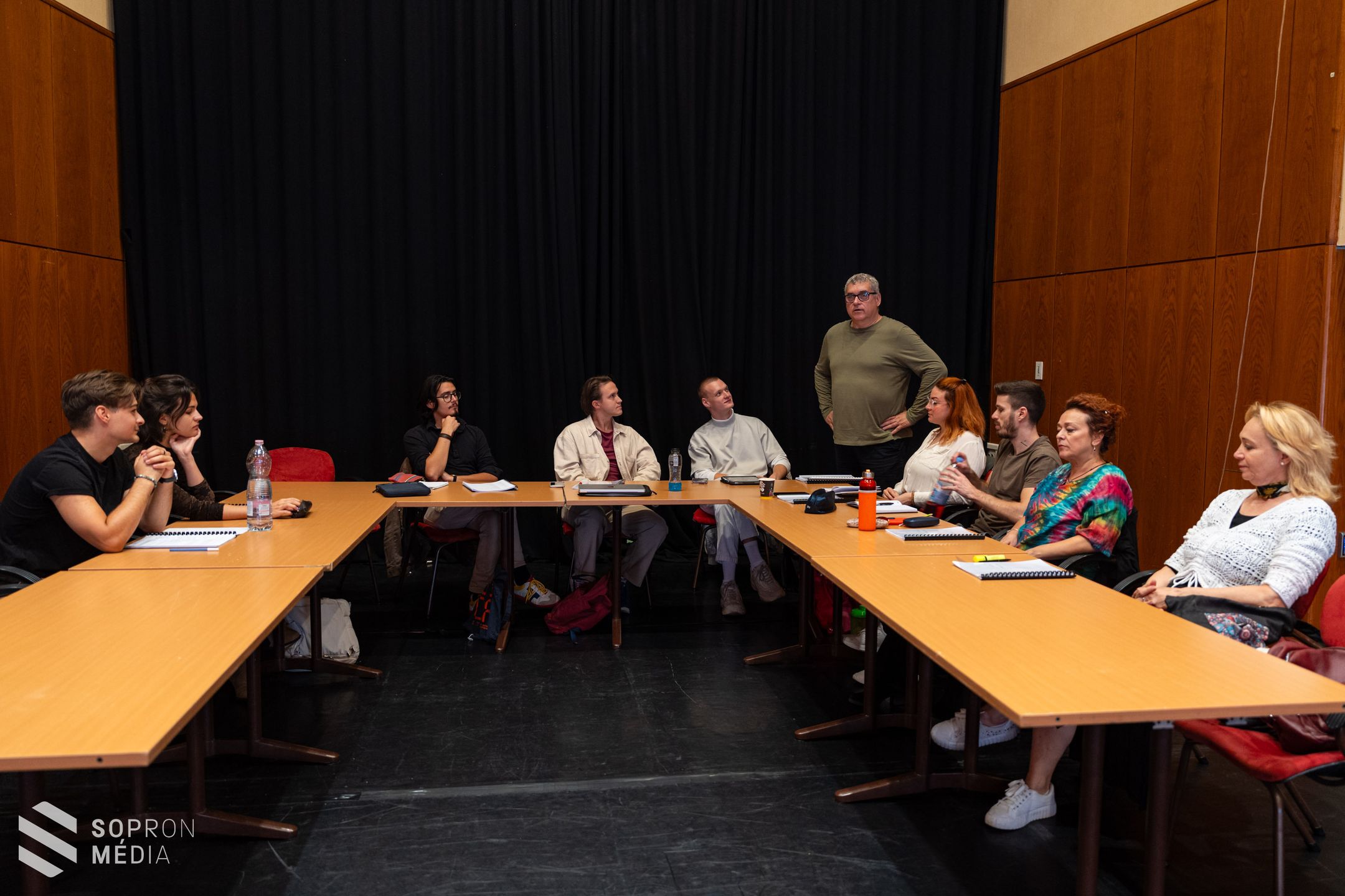 Megtartották a Terike és Irén olvasópróbáját a Soproni Petőfi Színházban