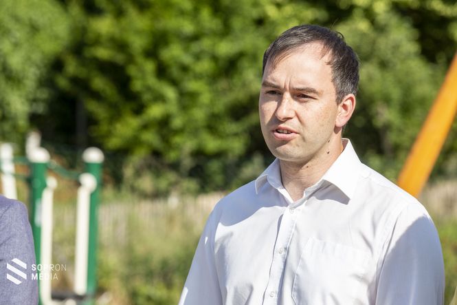Barcza Attila, Sopron és térsége országgyűlési képviselője