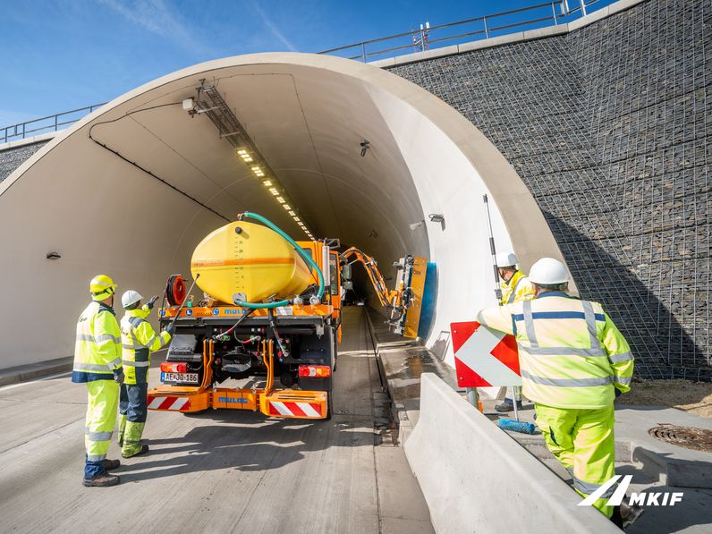 Megtisztult az M85 Bécsi-dombi alagút